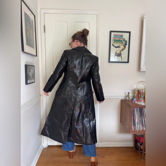 90s Vintage Black Leather Trenchcoat - Picture 3 of 8